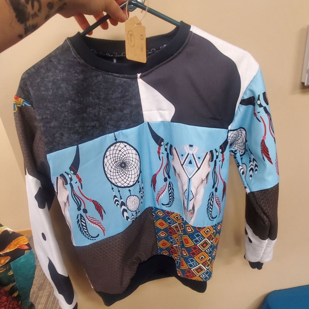 Patchwork Dreamcatcher Graphic Sweatshirt - Blue … - image 1